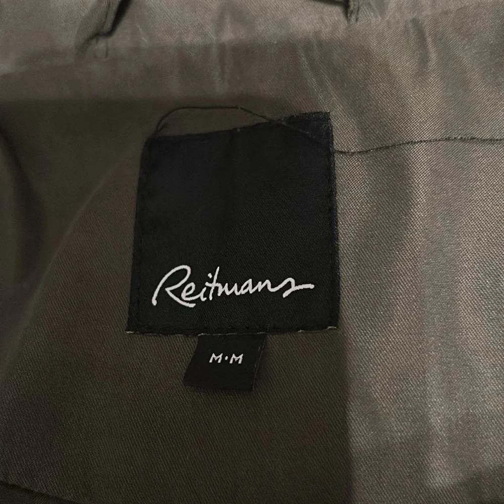 Reitmans Lightweight Spring and Fall Jacket - Picture 5 of 7